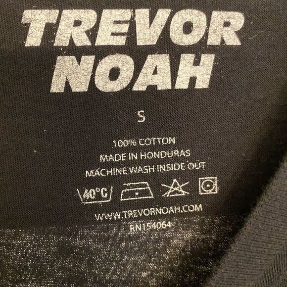 EUC Trevor Noah Loud & Clear 2019 world tour tee - Picture 4 of 6